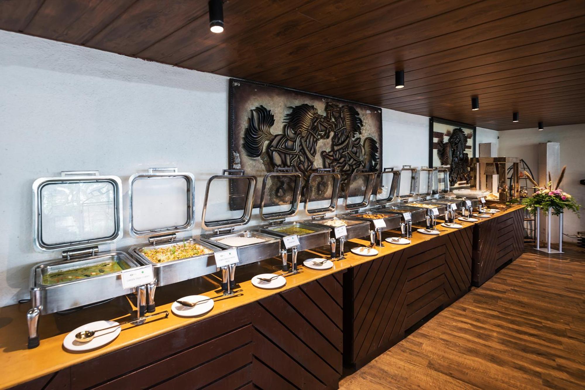 Manas Lifestyle Resort, Igatpuri Esterno foto