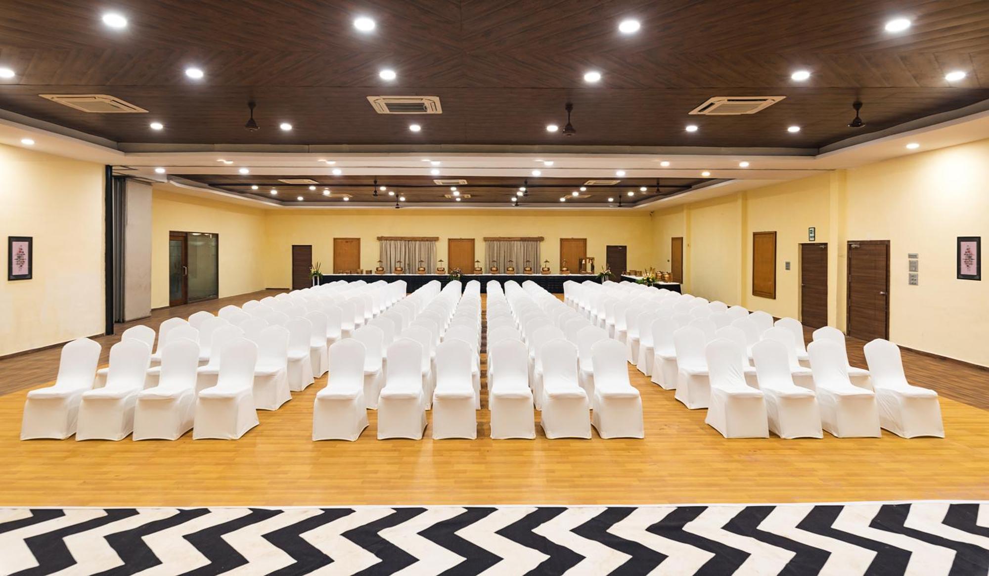 Manas Lifestyle Resort, Igatpuri Esterno foto