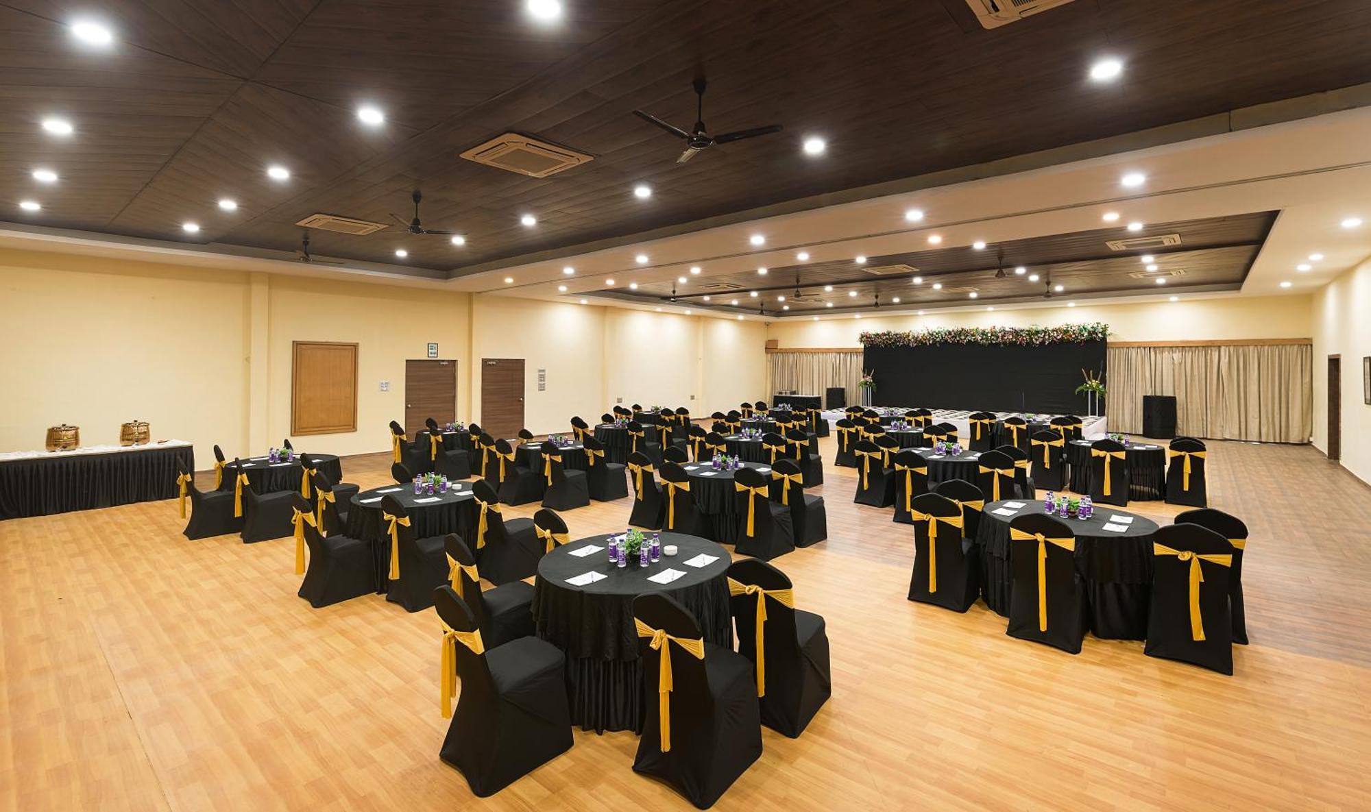 Manas Lifestyle Resort, Igatpuri Esterno foto