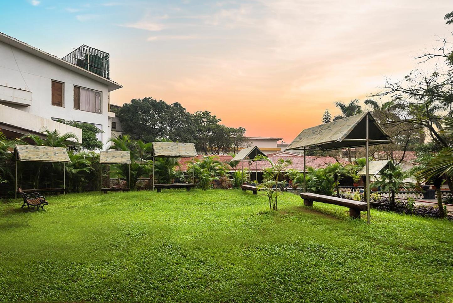 Manas Lifestyle Resort, Igatpuri Esterno foto